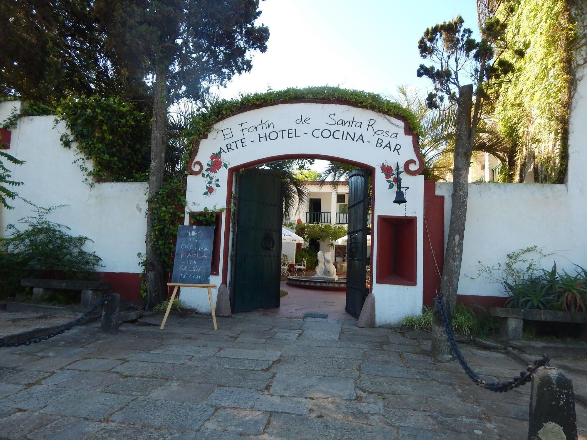 Fortin De Santa Rosa Atlántida Εξωτερικό φωτογραφία
